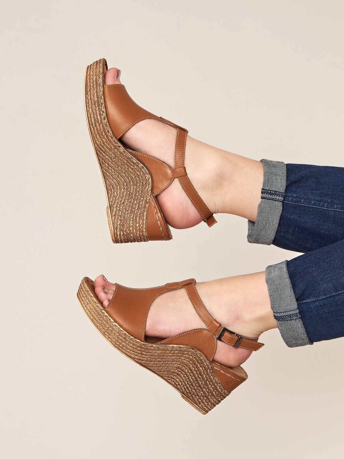 Brown t-bar wedge sandals - PEACH MELBA 2 TAN