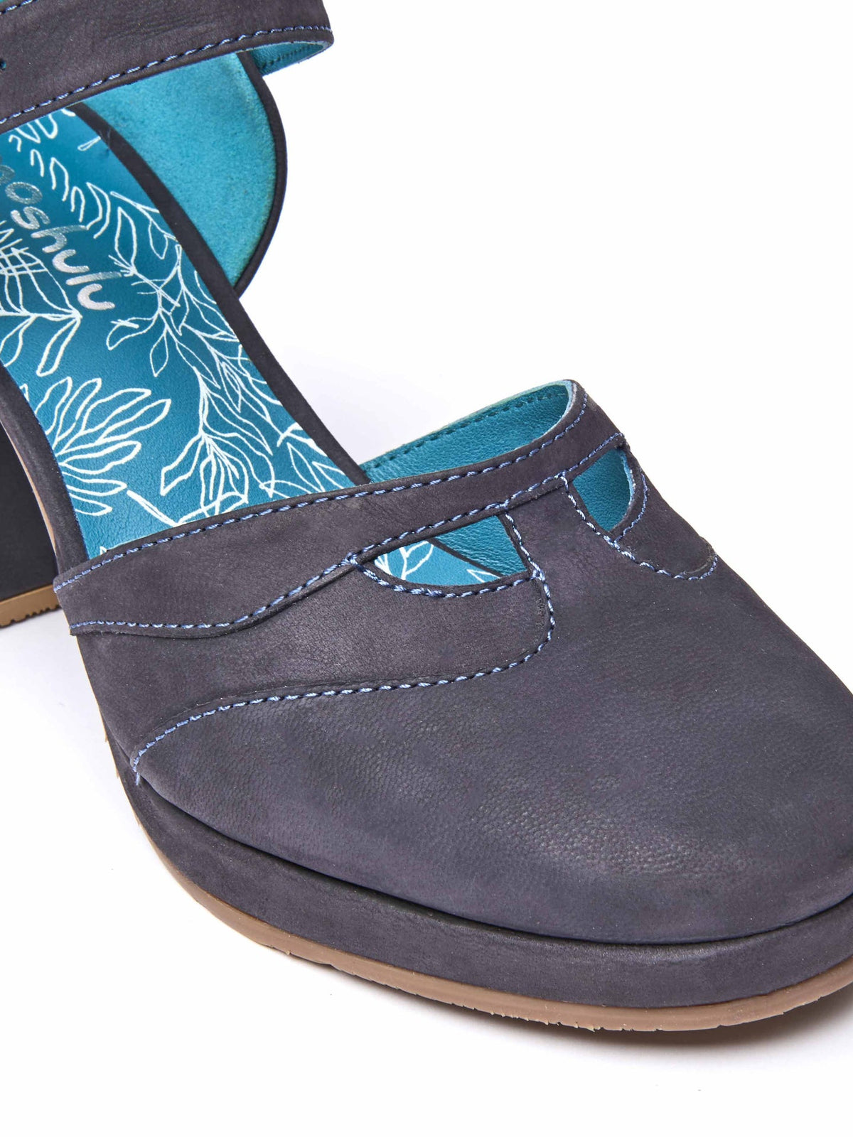 Blue closed toe chunky heeled shoes - HAZUMI INDIGO NUBUCK