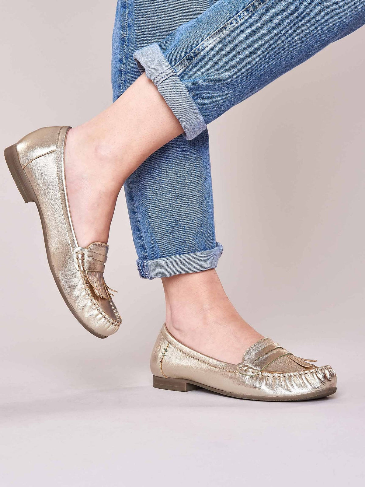 Metallic fringed leather loafers - ITALIAN DRESSING GILT