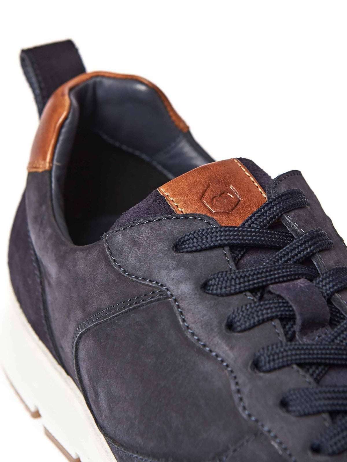 Brown men's nubuck and suede trainers - WINGER TAN