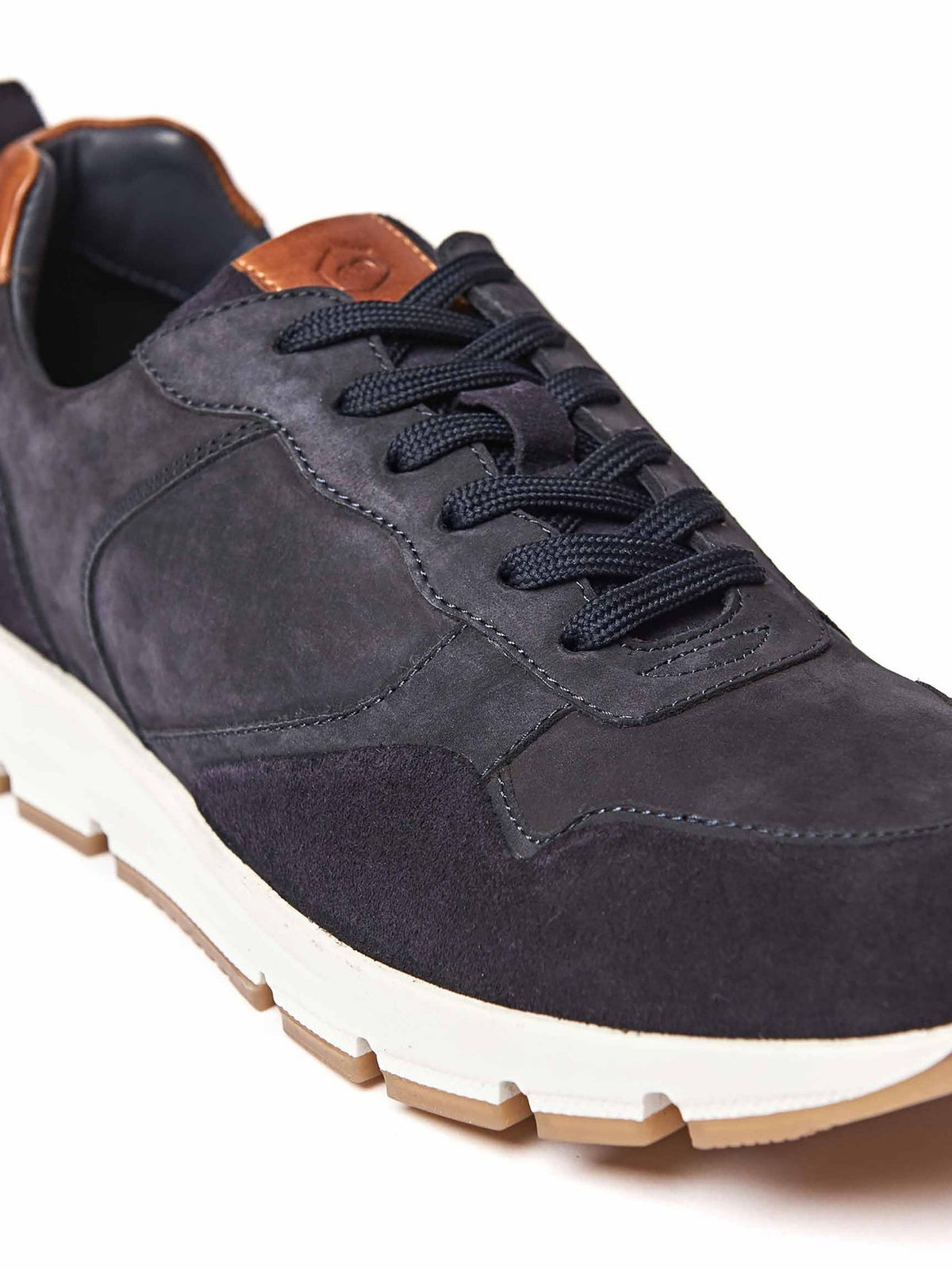 Brown men's nubuck and suede trainers - WINGER TAN