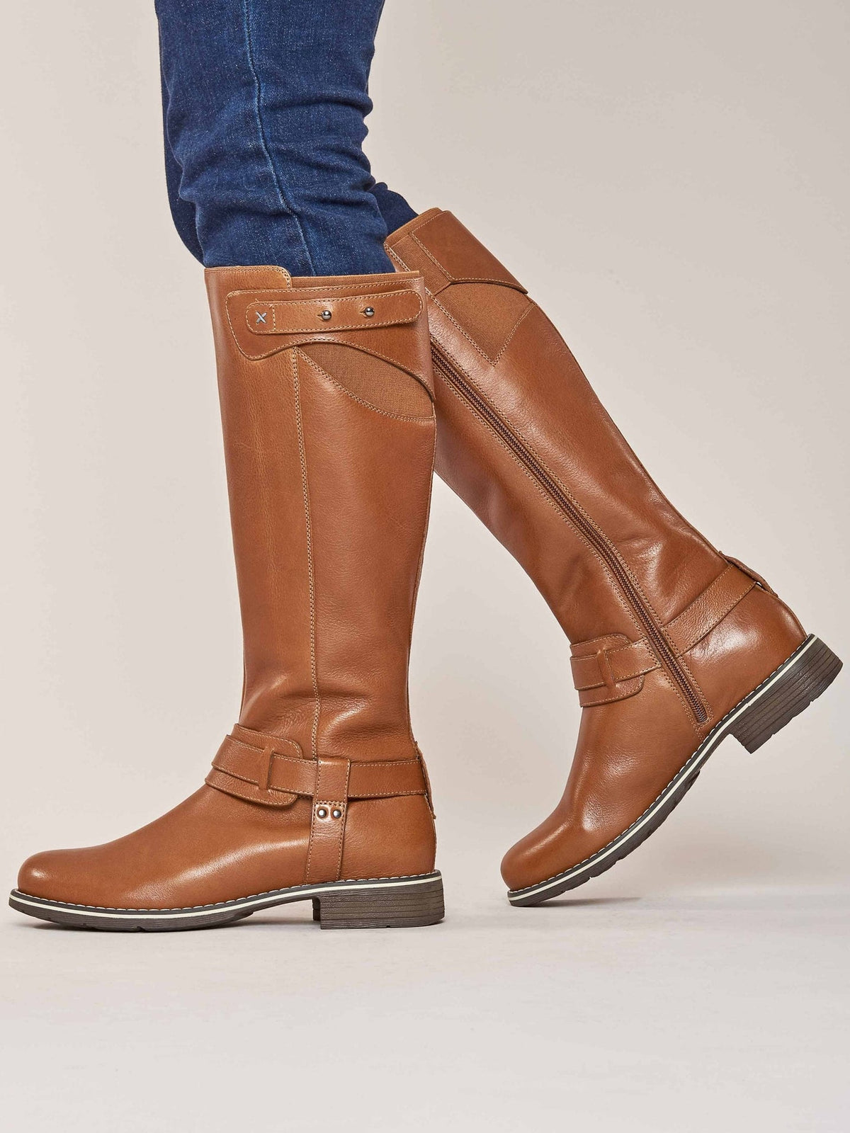 Brown classic leather long boots - MISTLETOE TAN
