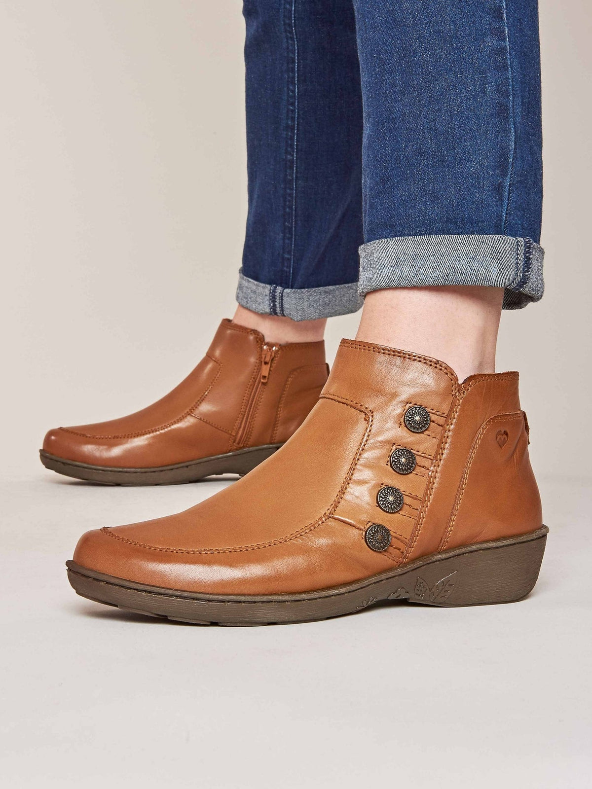 Brown leather lightweight ankle boots - FRUIT DROP 2 TAN