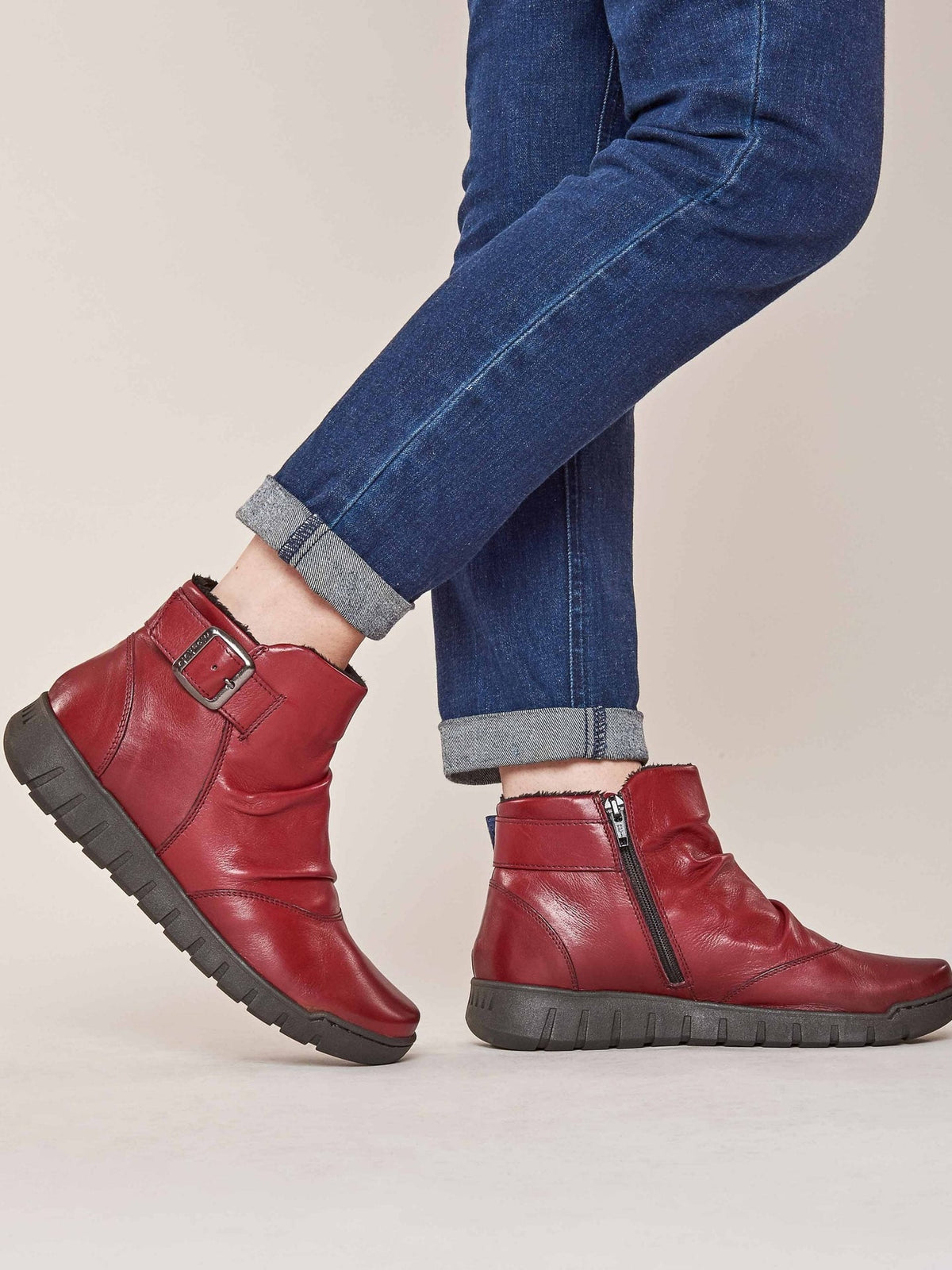Red ruched leather ankle boots - VAGAR CABERNET