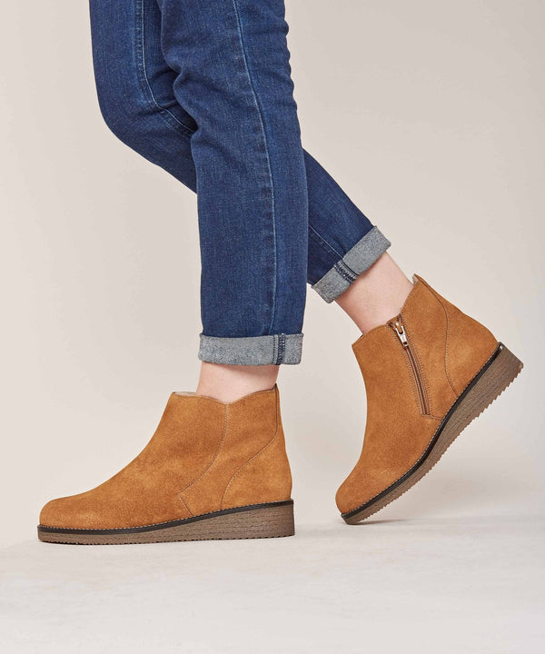 BOHEMIA TAN