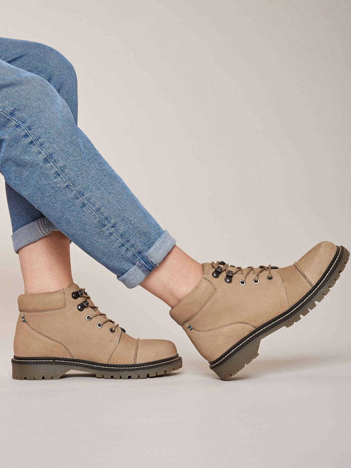 Grey ladies' hiker-style ankle boots - HARTE 2 PEBBLE GREY
