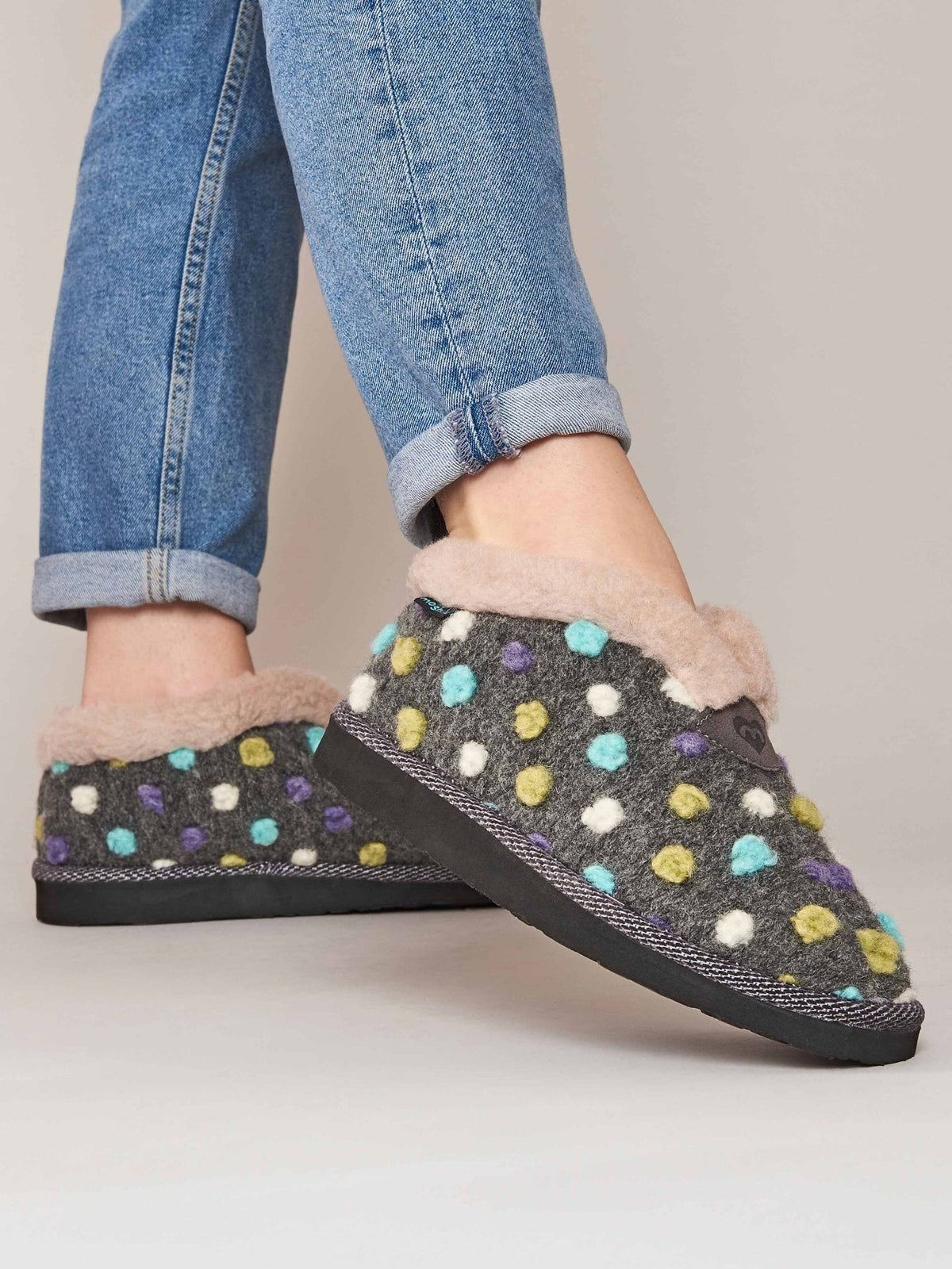 Grey short spotty bootie slippers - BO SLATE