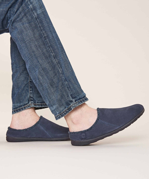 DERRIL NAVY