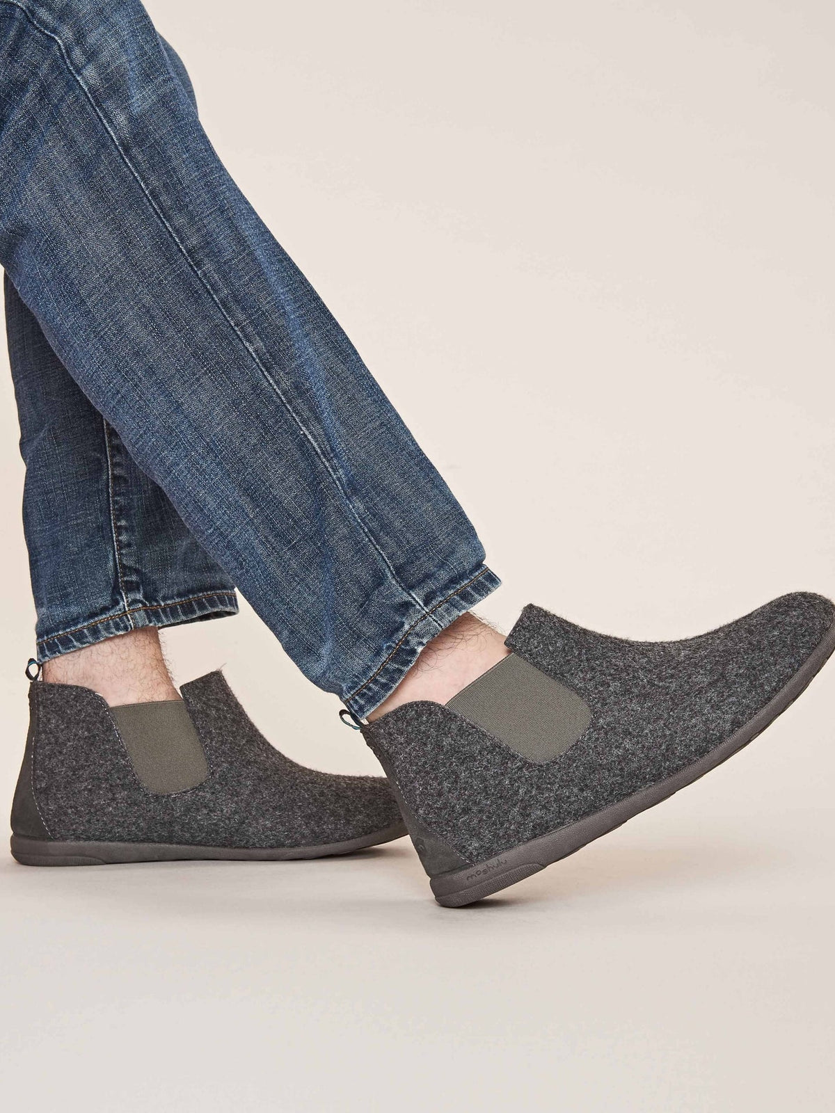Grey men's felt slippers - BOSWIN GREY