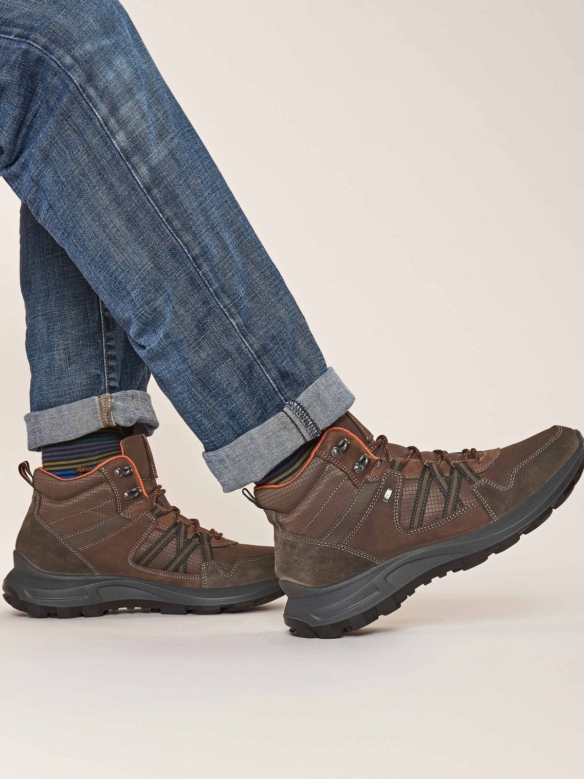 Brown men's water-resistant boots - TRESTLES BROWN