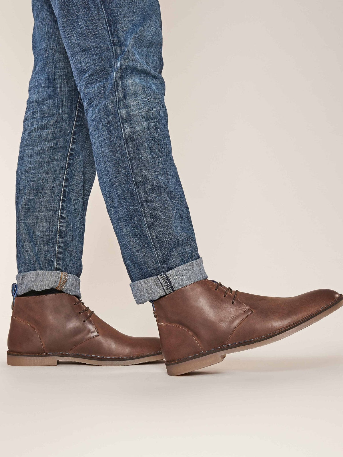 Brown men's desert boot - CHASSIS BROWN WAXY