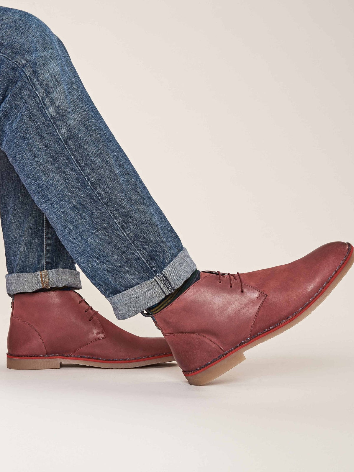 Red men's desert boot - CHASSIS CABERNET WAXY