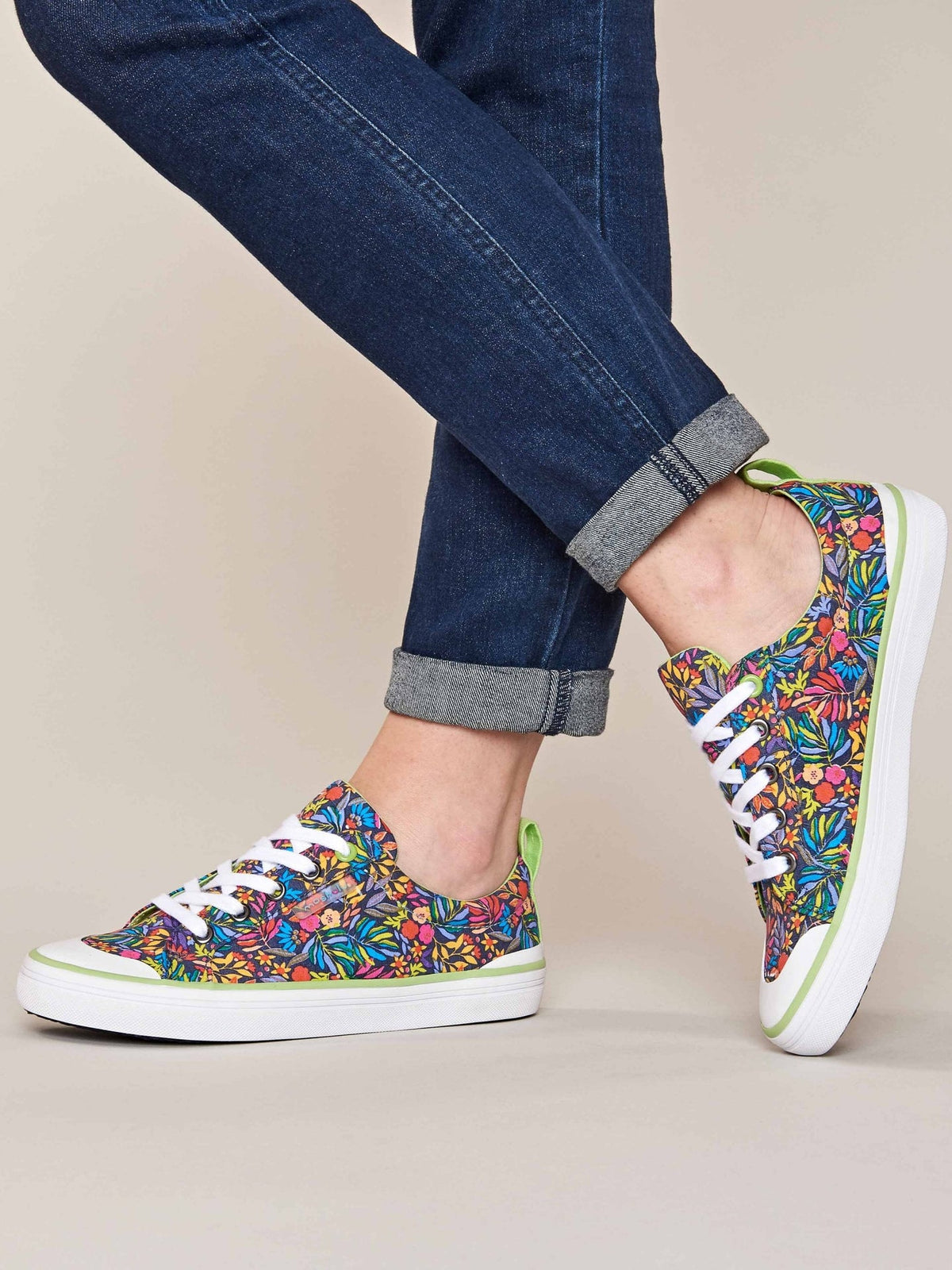Multi comfortable lace-up trainer - MOUSEHALL EDEN FLORAL