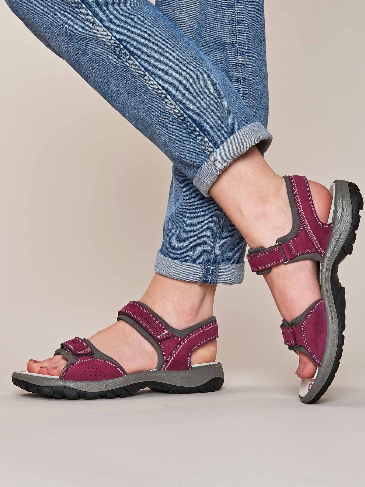 Pink adventure sandals - AVON SMOOTHIE