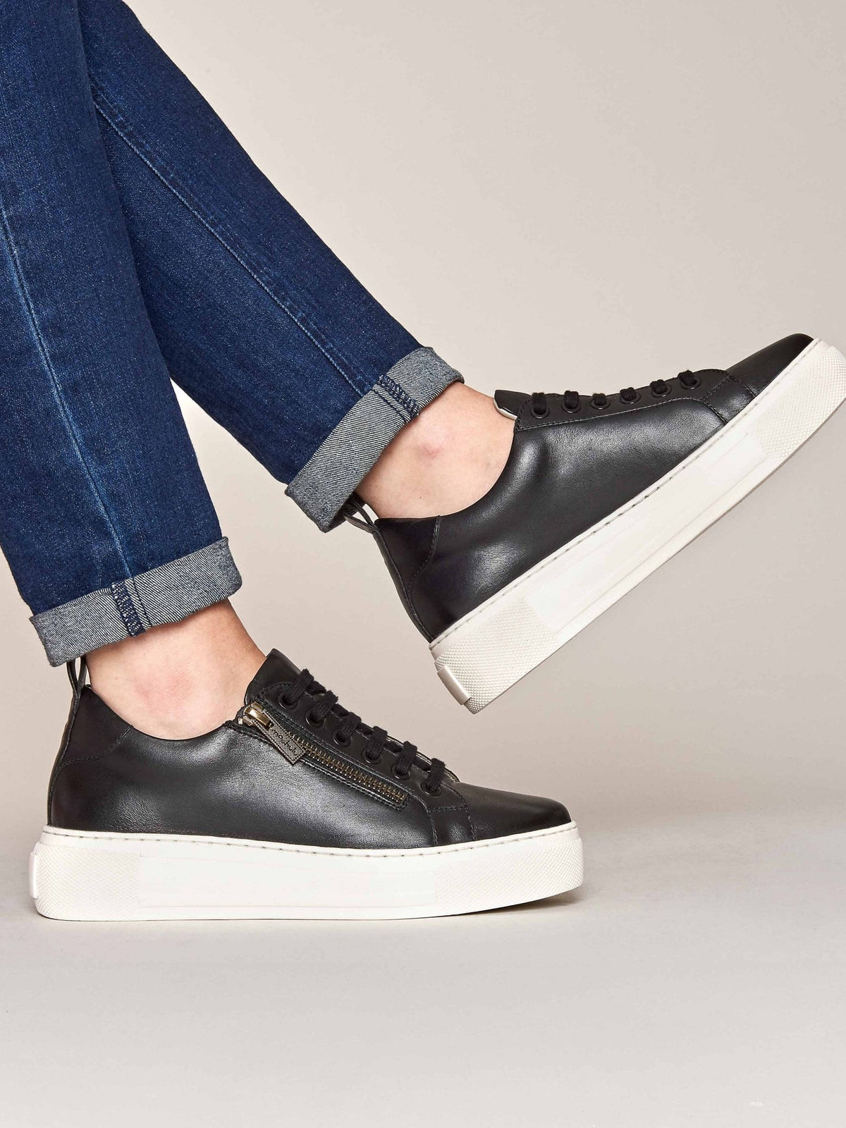 Black flatform zip trainers - DAWLISH BLACK