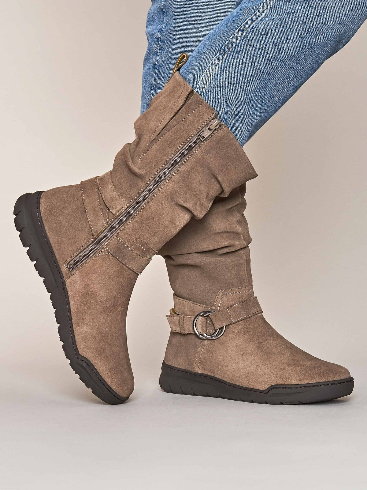 Neutral / Grey mid-calf slouched boots - LAINA PORTOBELLO GREY