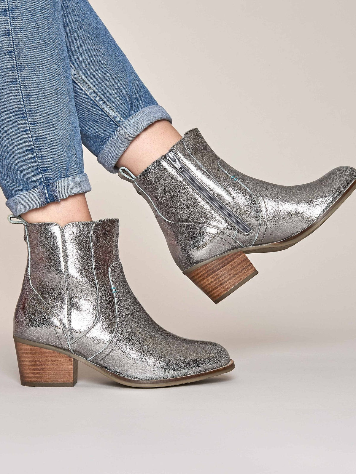 Metallic leather Western heeled ankle boots - MORISOT LEATHER SILVER METALLIC