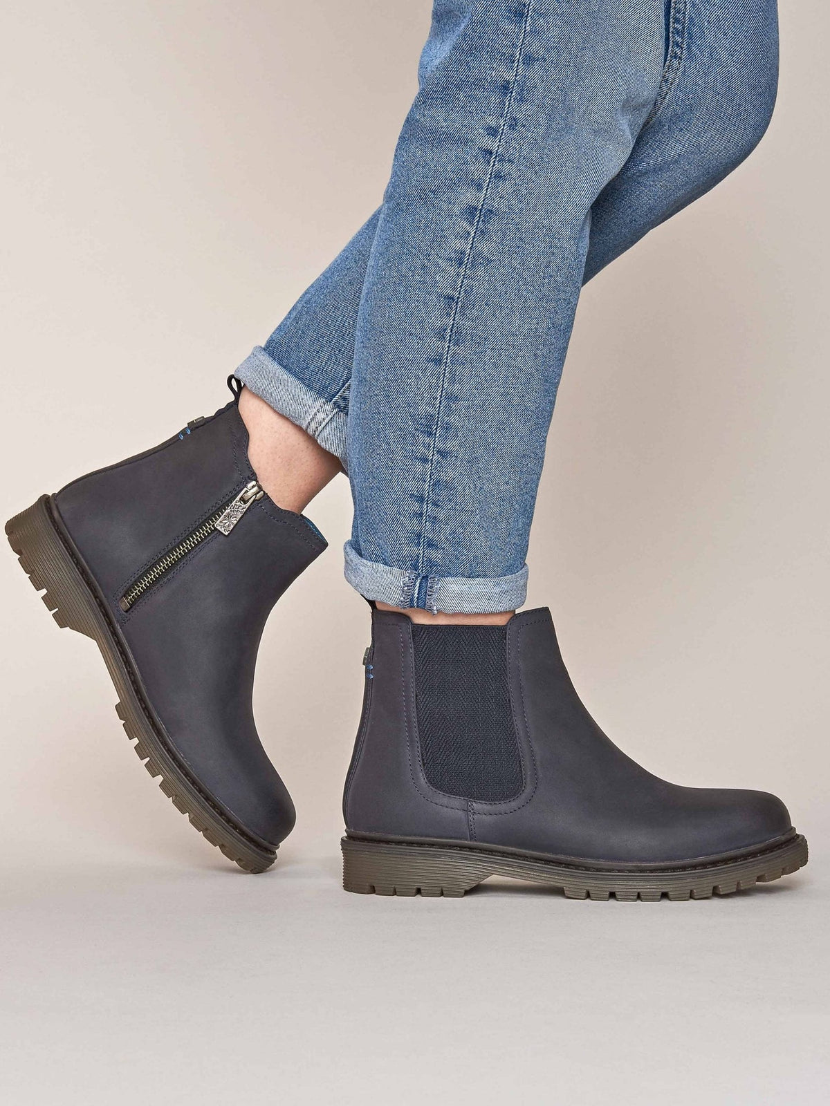 Blue Leather Chelsea boots - SKERRY WAXY INDIGO