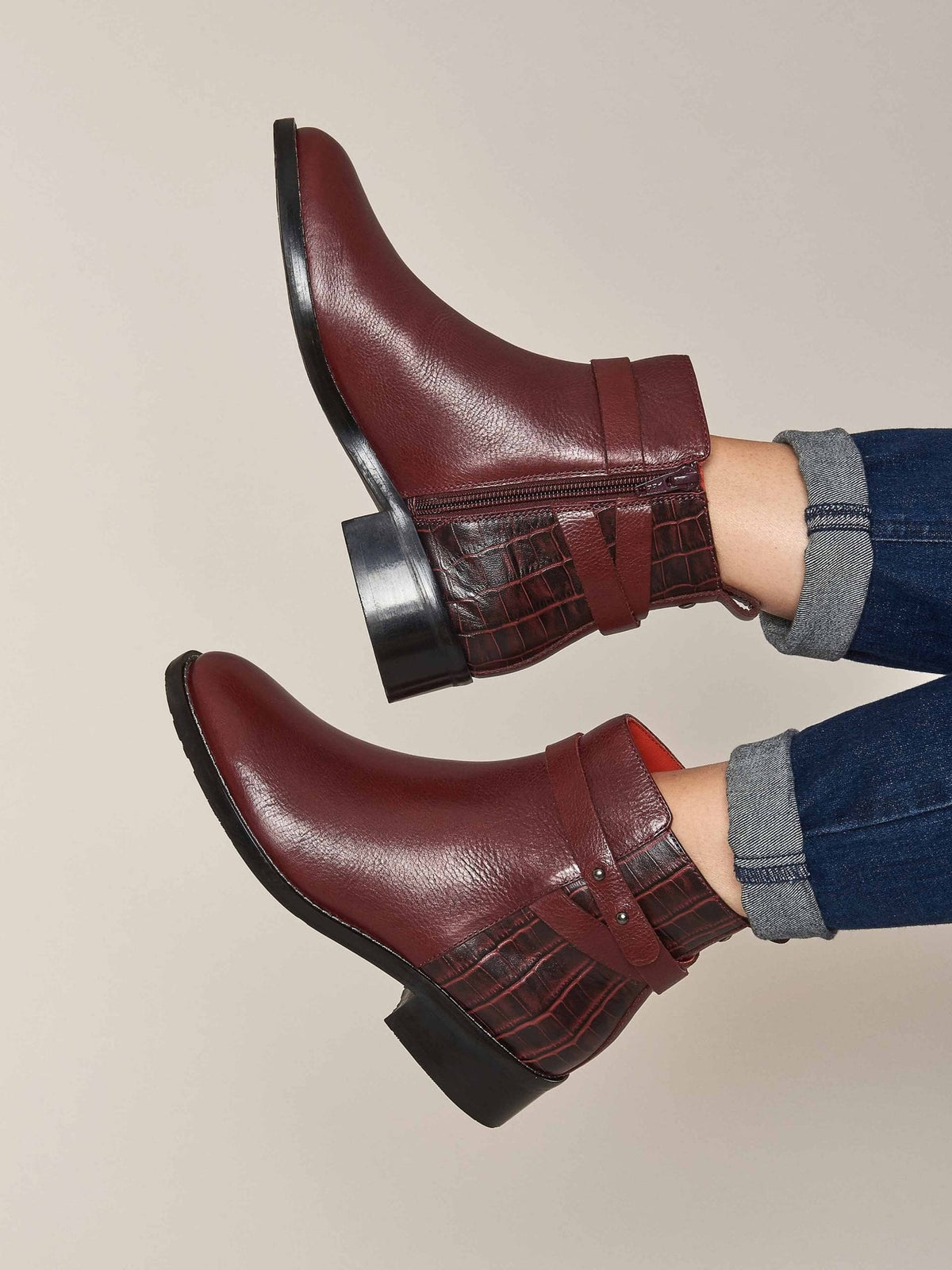Red leather Chelsea ankle boots - BAILLIE ZINFANDEL RED