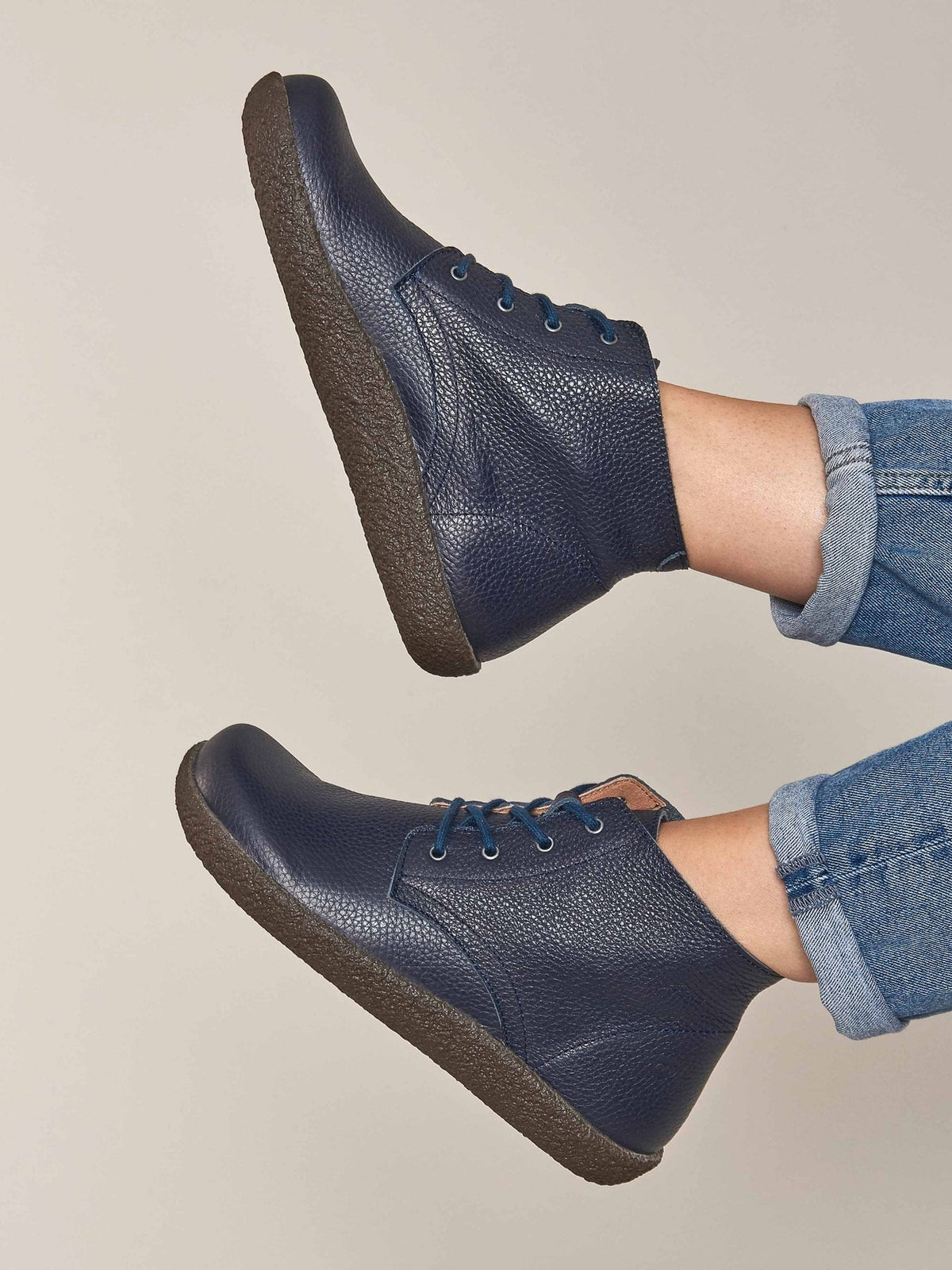 Blue cushioned lace-up leather chukka boots - PINEDA INDIGO