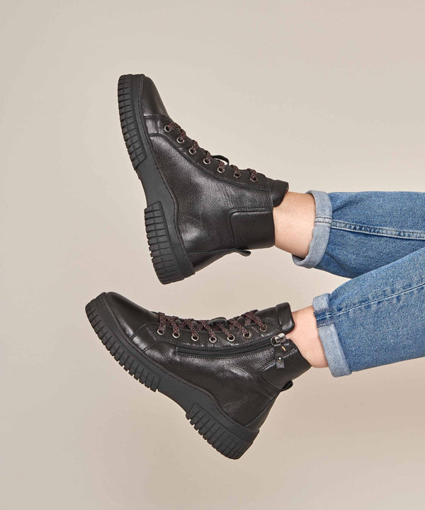BREEN BLACK LEATHER