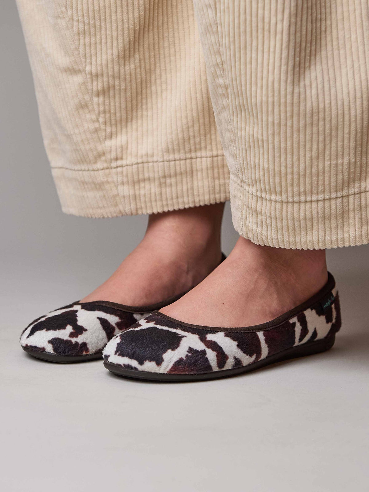 Animal print ballerina slippers - LEONA COW PRINT