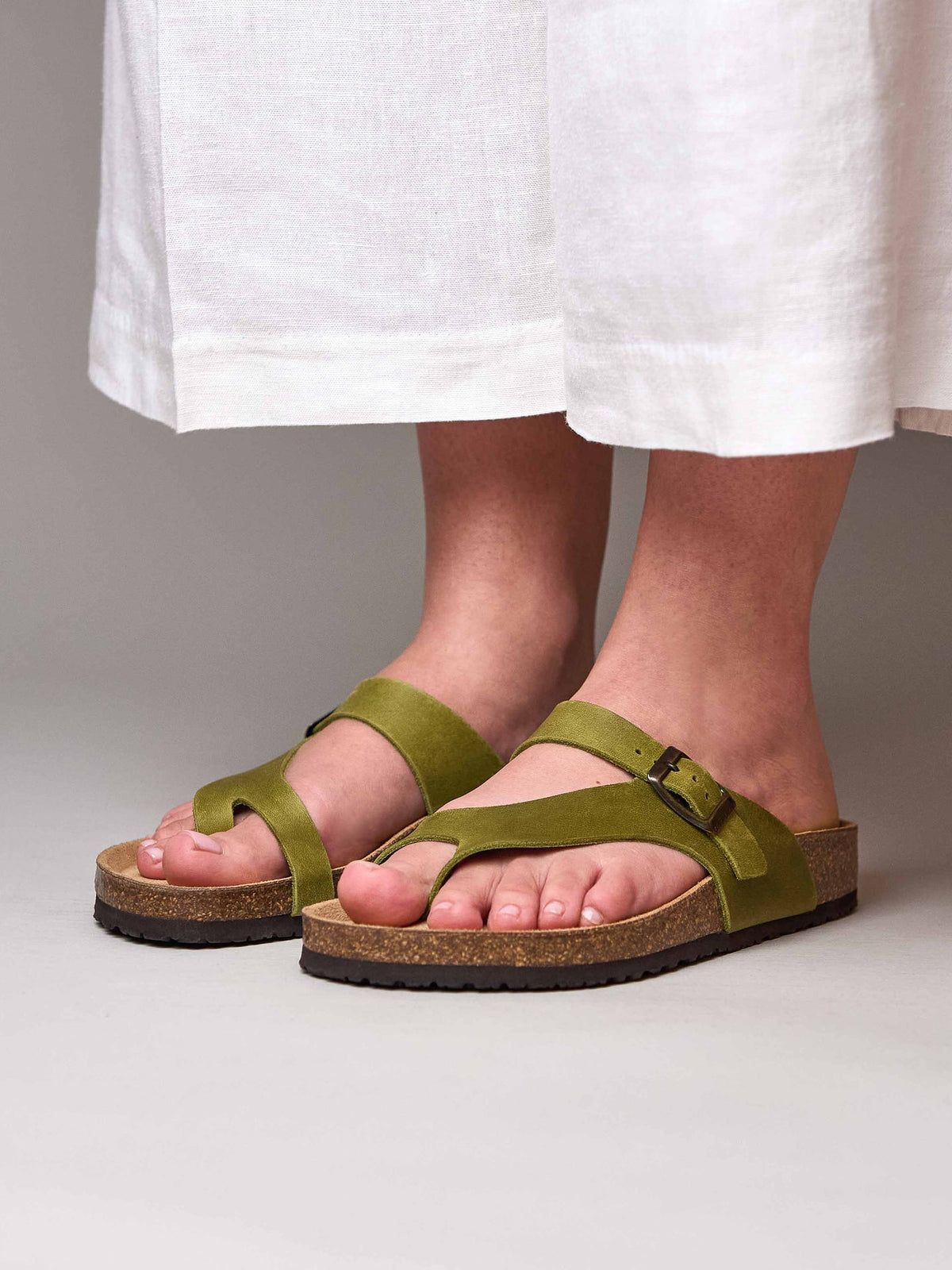Green toe-post cork footbed sandals - WILMA WAXY PESTO GREEN