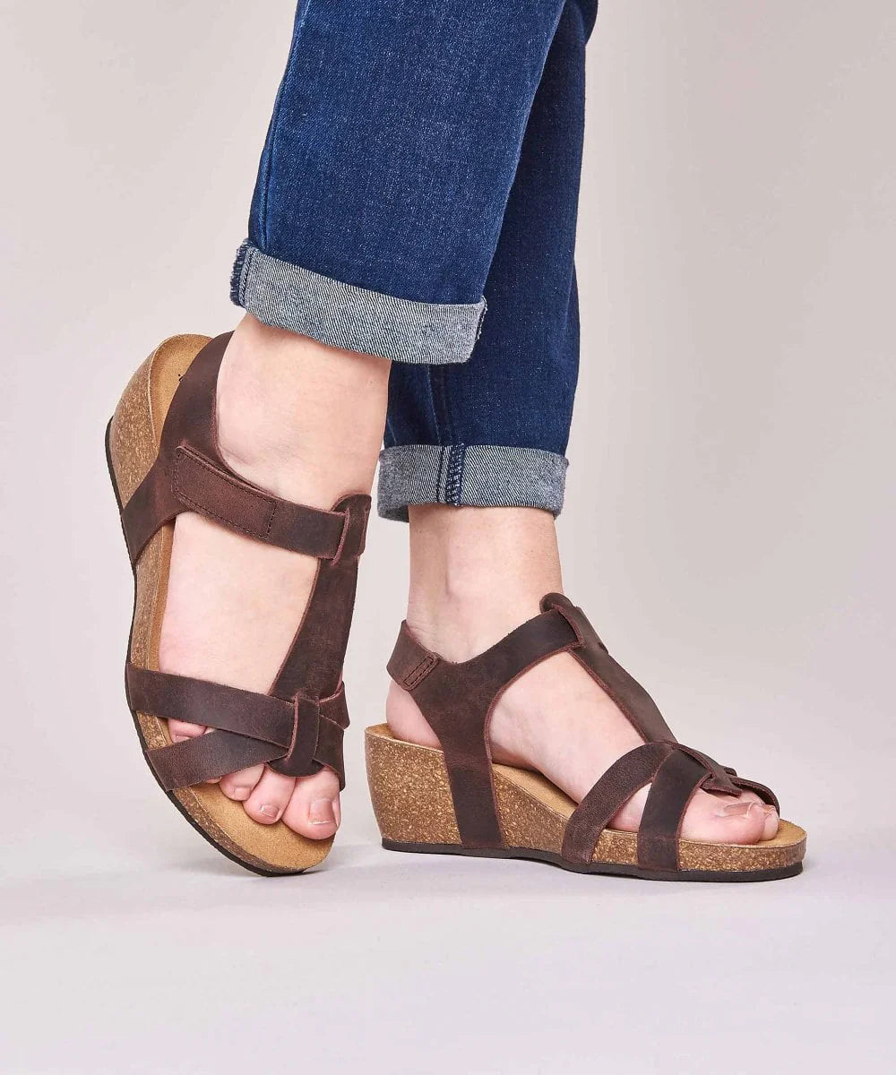 Brown T-bar wedge sandals - ILHA CHOCOLATE